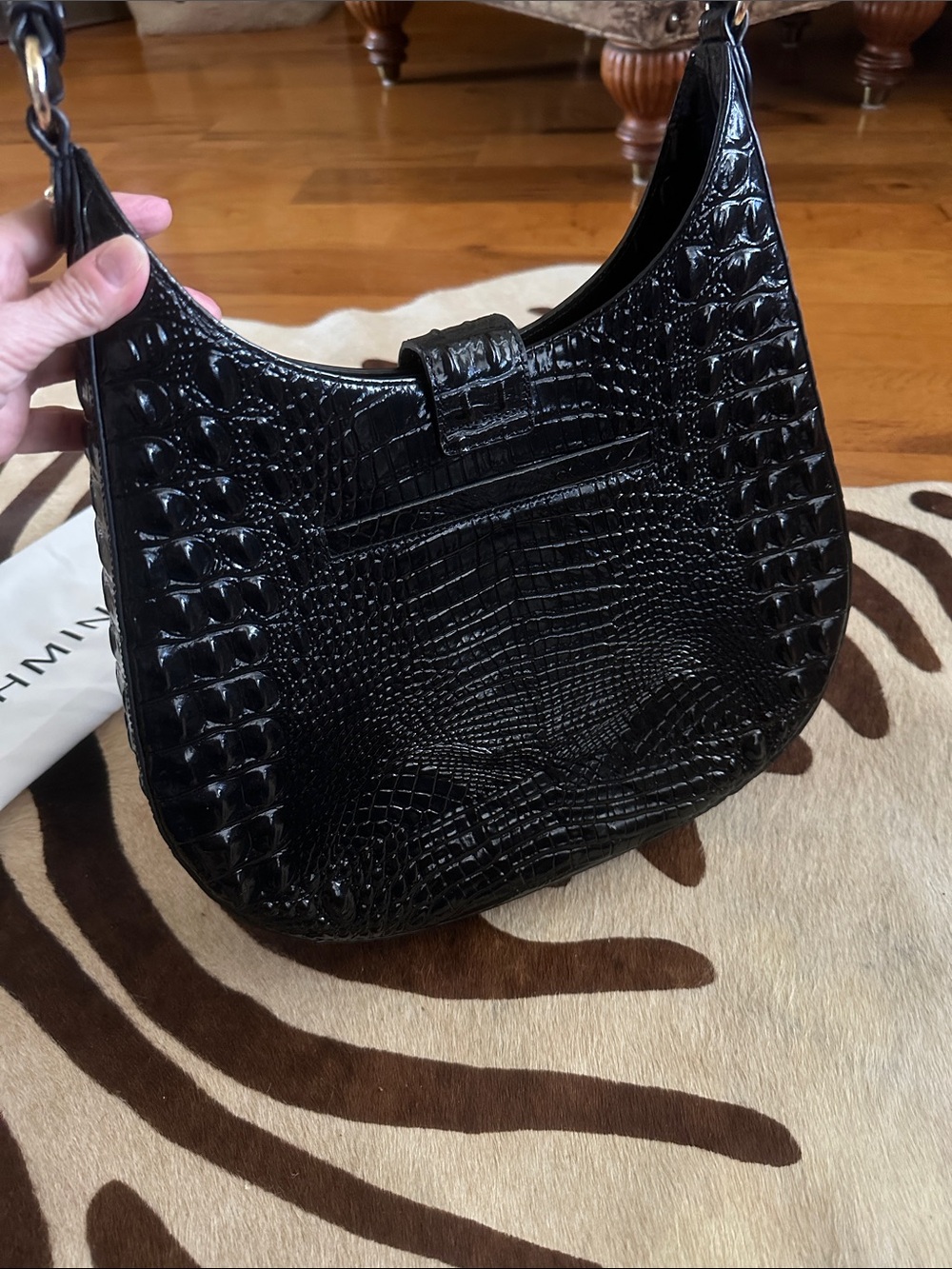 Brahmin Fallon Slim Black Croc-Embossed Leather Shoulder Bag - Picture 4 of 8